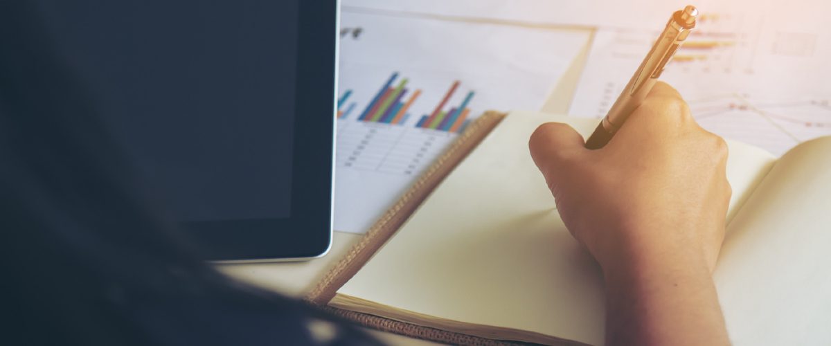 تحليل إحصائي مع كتابة النتائج الإمارات