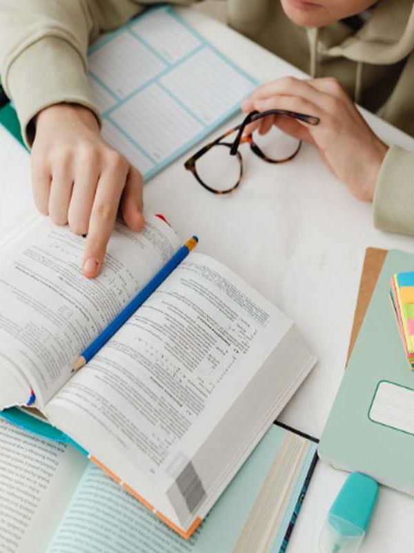 مراجعة رسائل الماجستير